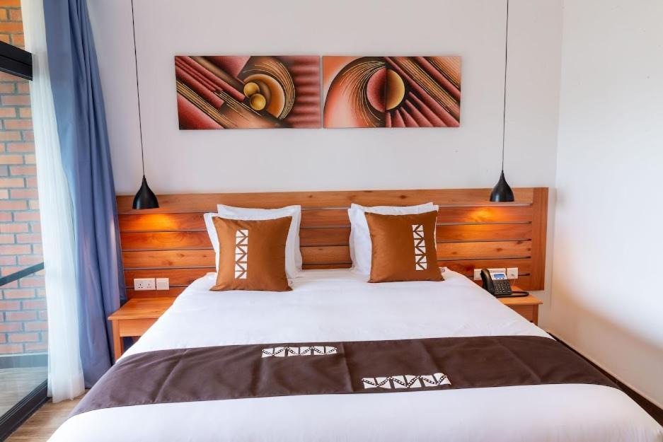 Hotel Chez Lando Кигали Экстерьер фото