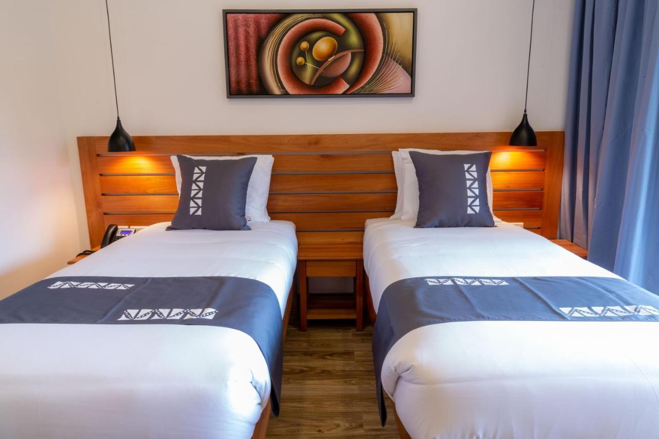 Hotel Chez Lando Кигали Экстерьер фото