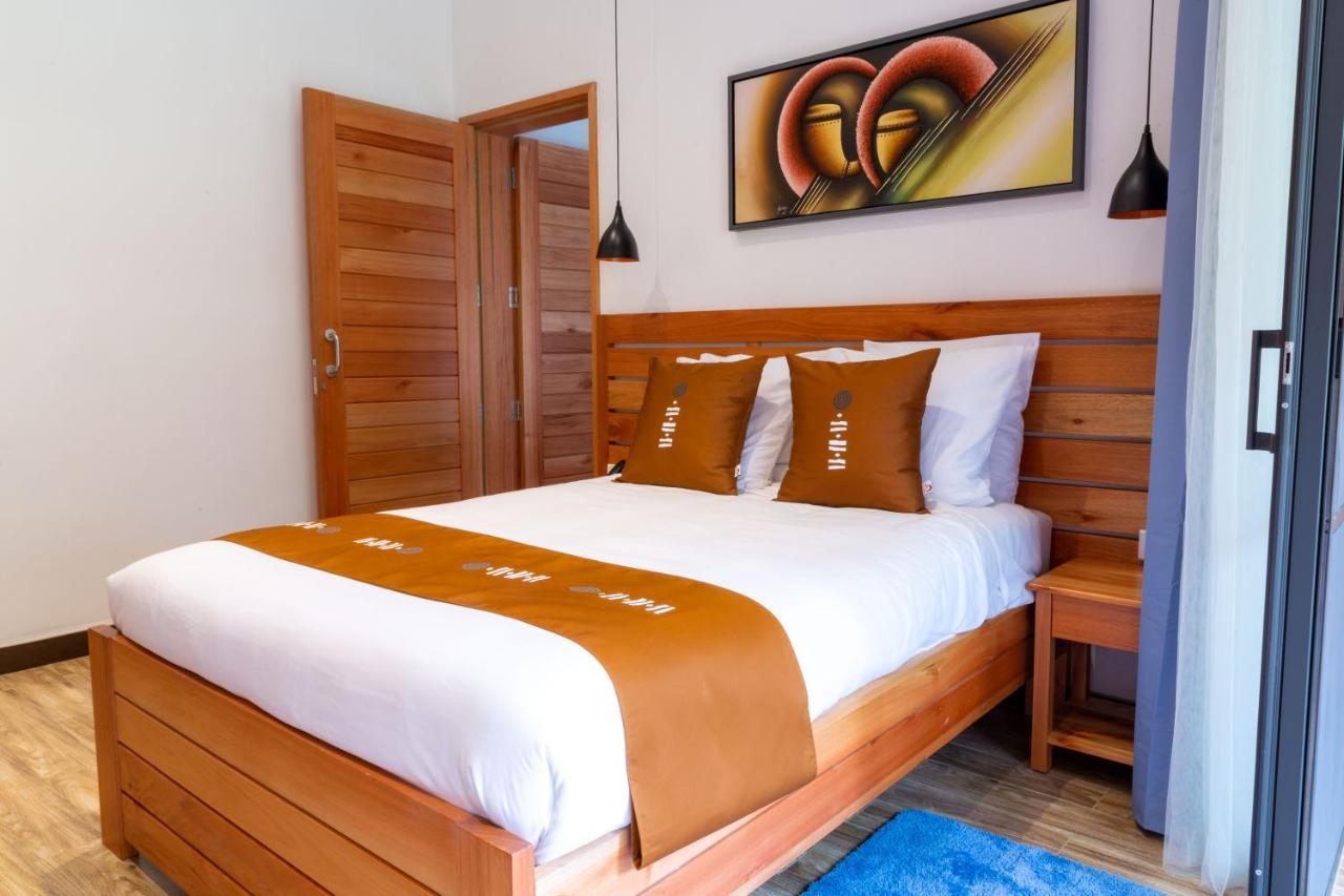 Hotel Chez Lando Кигали Экстерьер фото