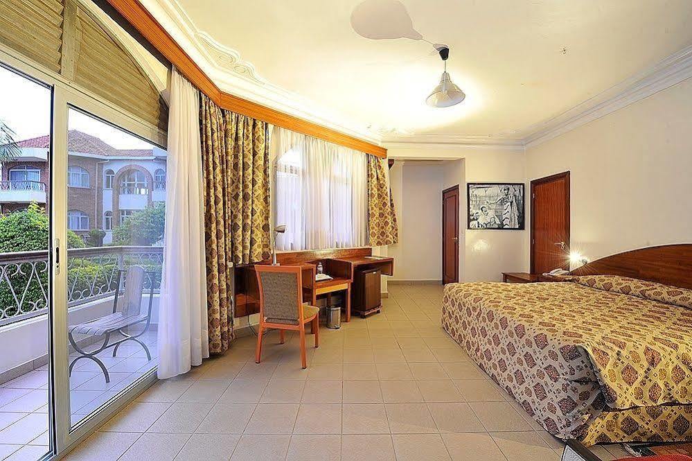 Hotel Chez Lando Кигали Экстерьер фото