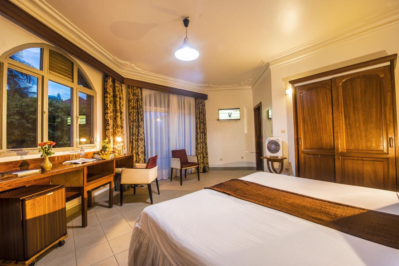 Hotel Chez Lando Кигали Экстерьер фото